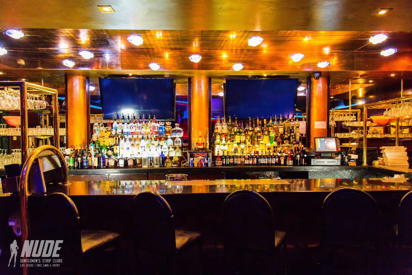 Airstrip Las Vegas back bar