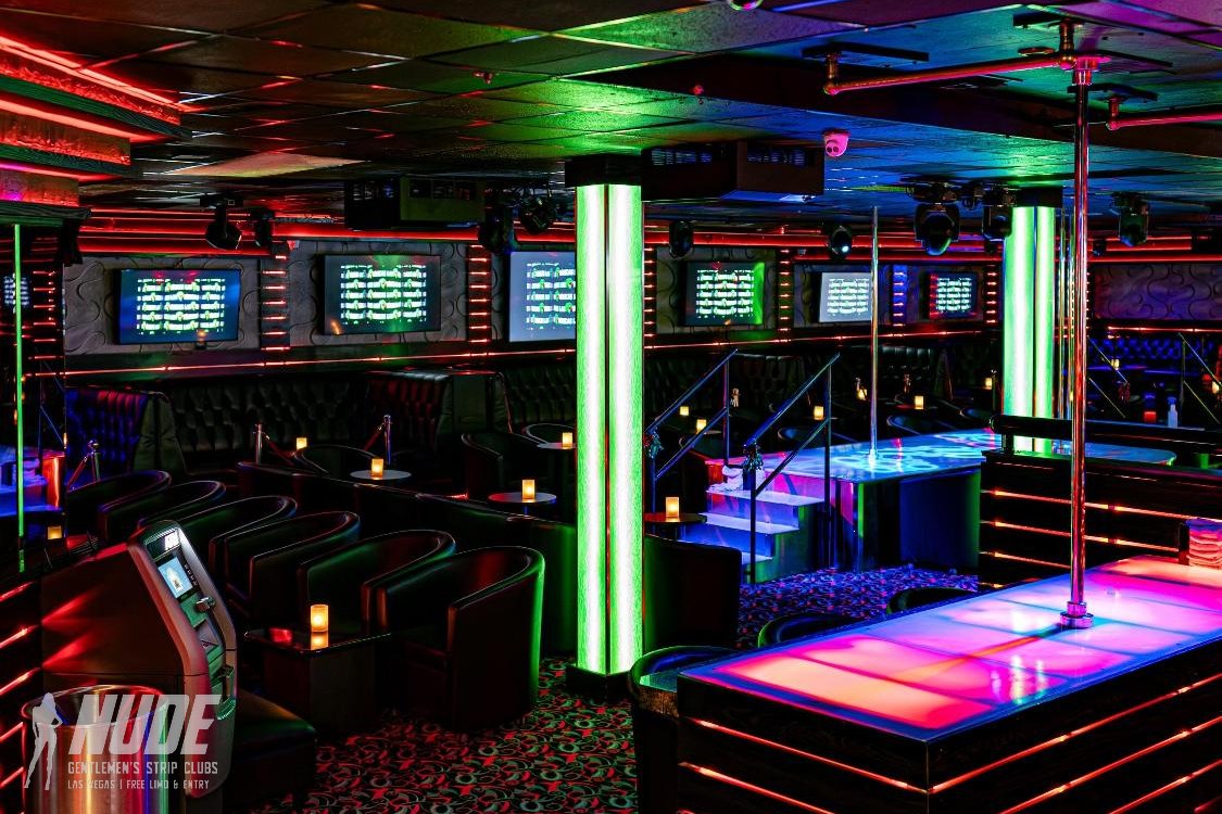 Las Toxicas Las Vegas stage with neon pillars